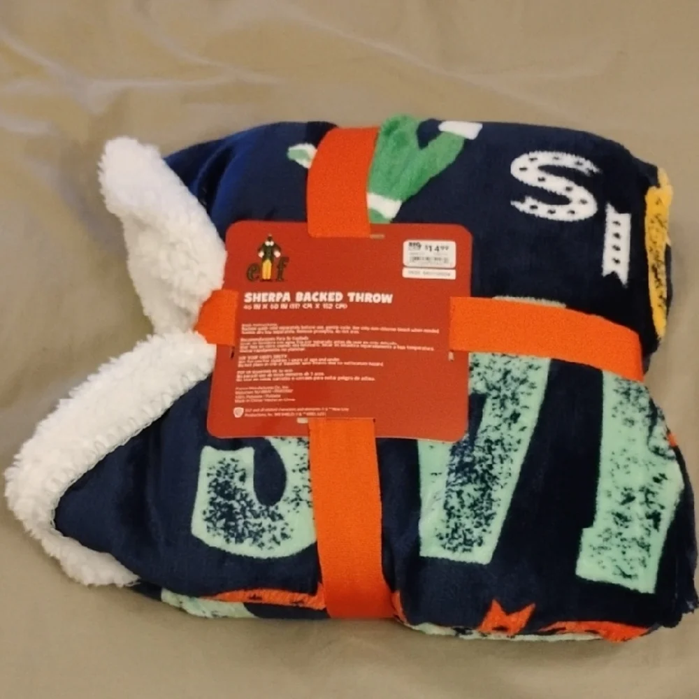 Elf Movie Sherpa Backed Throw Blanket - Multicolor